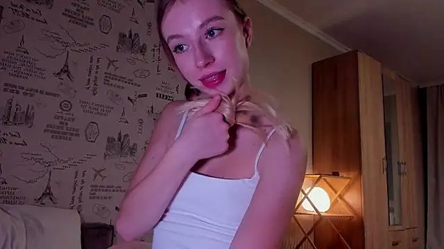 Snapshot of minidivaa_ chatting on November 17, 2025, 10:59 pm minidivaa online show from November 17, 2025, 10:59 pm