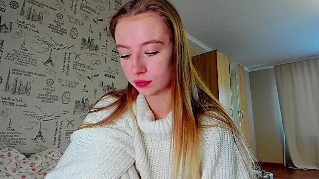 minidivaa  online show from January 17, 2026, 11:59 am