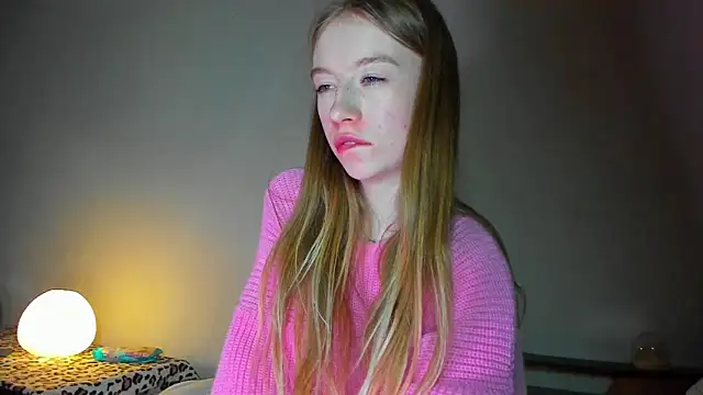 Snapshot of minidivaa_ chatting on April 22, 2026, 7:37 pm minidivaa online show from April 22, 2026, 7:37 pm