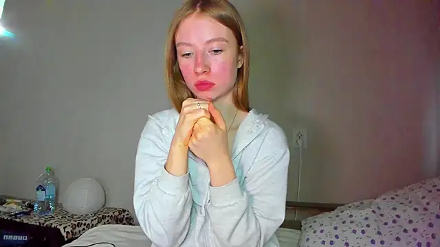 Snapshot of minidivaa_ chatting on May 30, 2026, 4:15 pm minidivaa online show from May 30, 2026, 4:15 pm