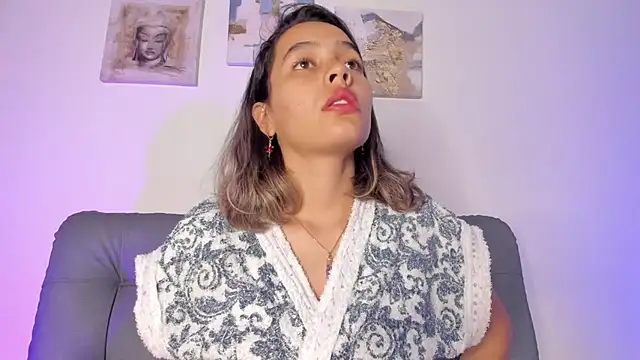 Snapshot of samara_jonness chatting on February 22, 2025, 4:29 am samara jonness online show from February 22, 2025, 4:29 am