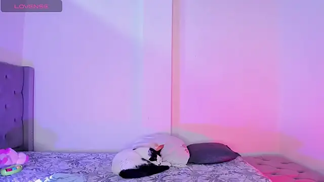 Snapshot of samara_jonness chatting on November 27, 2025, 2:02 am samara jonness online show from November 27, 2025, 2:02 am