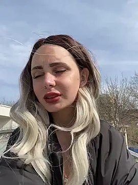 SandraCarter online show from March 15, 2025, 10:13 am