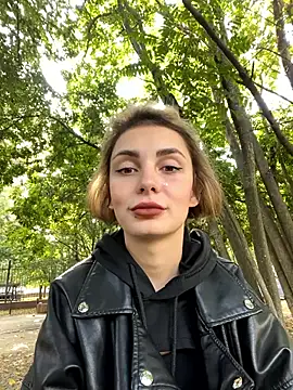 SandraCarter online show from September 25, 2025, 6:06 am