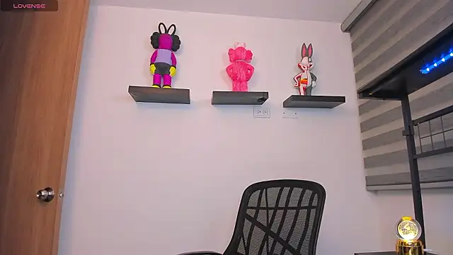 Snapshot of Gangster_Girl chatting on March 3, 2026, 5:13 am Gangster Girl online show from March 3, 2026, 5:13 am