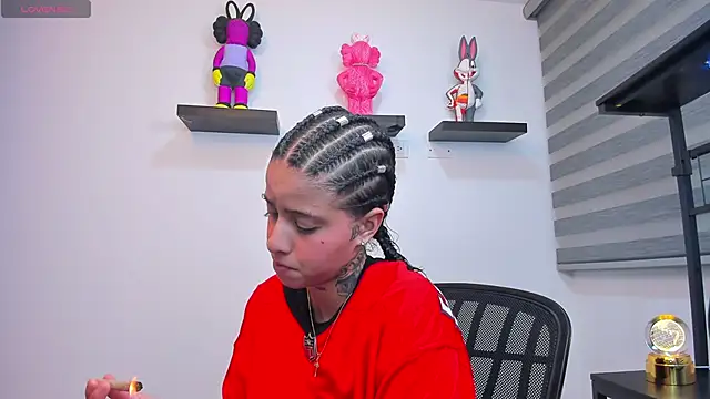 Gangster Girl online show from March 20, 2026, 7:02 am