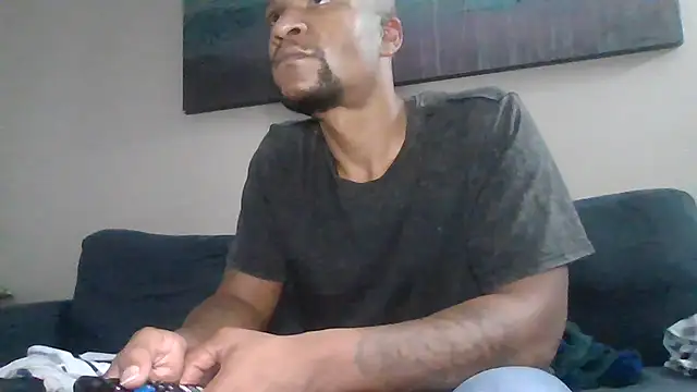 Snapshot of SexxyreddMale chatting on December 25, 2024, 1:10 am SexxyreddMale online show from December 25, 2024, 1:10 am