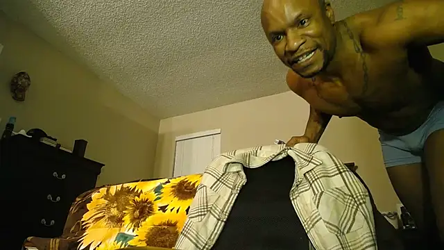 Snapshot of SexxyreddMale chatting on March 2, 2025, 10:14 am SexxyreddMale online show from March 2, 2025, 10:14 am