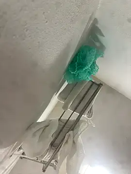 Snapshot of elperrinHN chatting on November 13, 2025, 1:15 am elperrinHN online show from November 13, 2025, 1:15 am