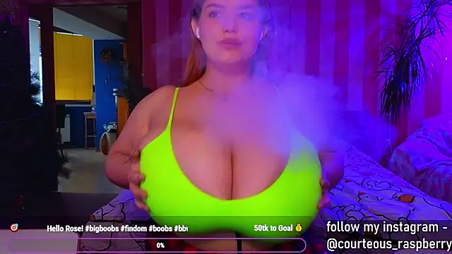 Snapshot of courteous_raspberrry chatting on December 22, 2024, 10:17 am courteous raspberrry online show from December 22, 2024, 10:17 am