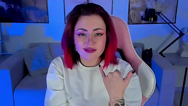 Snapshot of Lana__May chatting on January 18, 2025, 11:32 am Lana May online show from January 18, 2025, 11:32 am