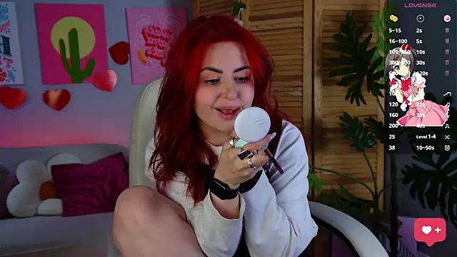 Snapshot of Lana__May chatting on May 8, 2026, 2:39 am Lana May online show from May 8, 2026, 2:39 am