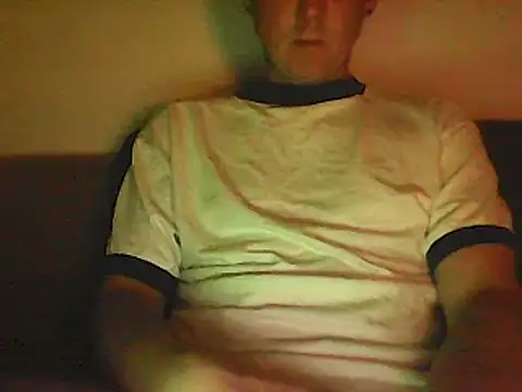 Snapshot of Sunnygun0 chatting on March 16, 2025, 6:44 pm Sunnygun0 online show from March 16, 2025, 6:44 pm