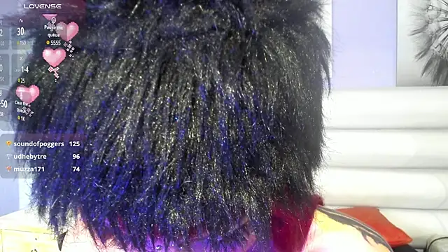 Snapshot of Effy_Corpse chatting on March 5, 2025, 5:39 pm Effy Corpse online show from March 5, 2025, 5:39 pm