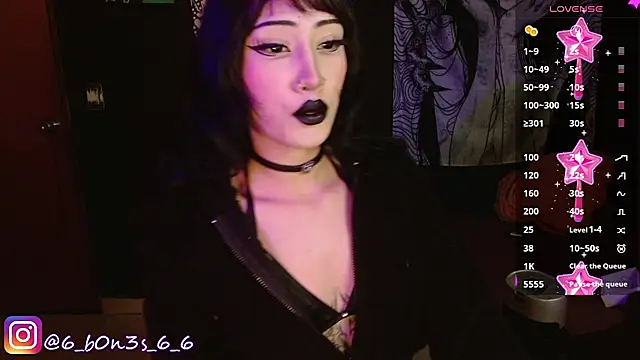 Snapshot of Effy_Corpse chatting on November 24, 2025, 12:43 am Effy Corpse online show from November 24, 2025, 12:43 am