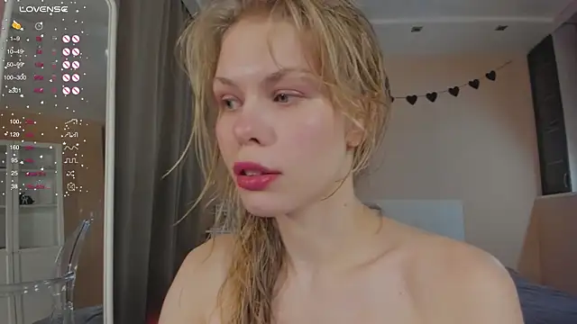 ass latte online show from December 19, 2025, 5:25 am