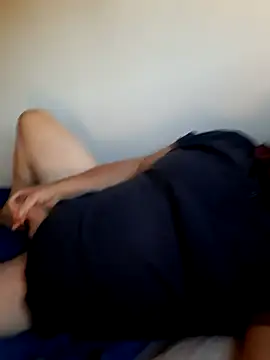 bluangelo online show from November 14, 2025, 2:05 pm