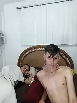 Milfvalesk online show from February 14, 2026, 7:49 am