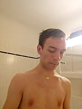 nickdtr online show from October 19, 2025, 6:03 am