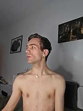 nickdtr online show from October 28, 2025, 11:18 pm