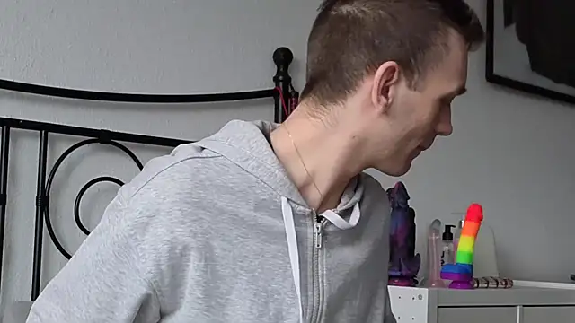 nickdtr online show from February 18, 2026, 1:18 pm