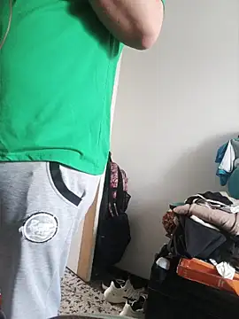 beautiful hands  online show from April 26, 2026, 8:50 pm