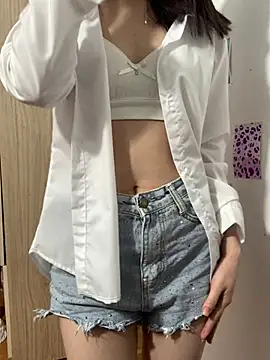 Snapshot of Vani_S2 chatting on March 10, 2025, 3:30 pm Vani S2 online show from March 10, 2025, 3:30 pm