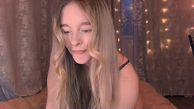 Eva Jaya online show from December 22, 2024, 1:11 pm