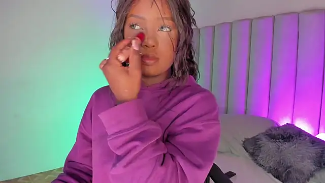 Snapshot of briannajackson_ chatting on February 15, 2025, 3:28 pm briannajackson online show from February 15, 2025, 3:28 pm