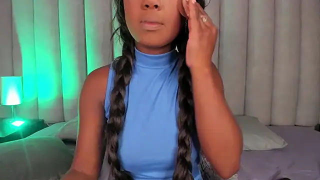 Snapshot of briannajackson_ chatting on February 18, 2025, 11:00 am briannajackson online show from February 18, 2025, 11:00 am