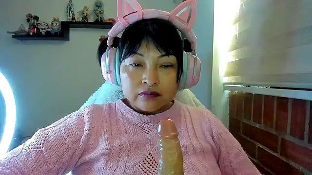 Snapshot of Shaddycute_ chatting on June 29, 2026, 12:49 pm Shaddycute online show from June 29, 2026, 12:49 pm