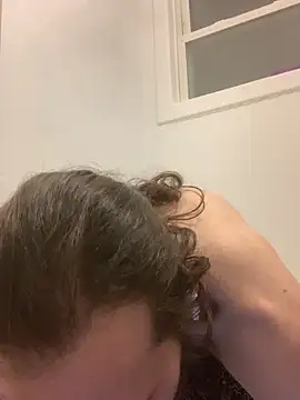 Snapshot of J3sus721 chatting on March 30, 2026, 3:29 am J3sus721 online show from March 30, 2026, 3:29 am