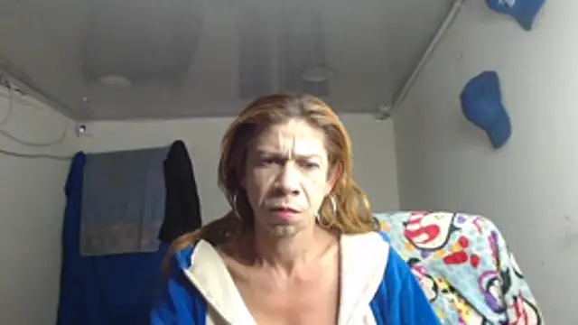 Antonella borja online show from November 11, 2025, 6:02 am