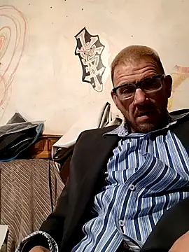 gettinit2wice online show from December 17, 2024, 2:55 pm