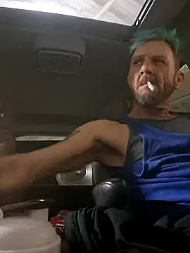 gettinit2wice online show from September 13, 2025, 12:27 pm