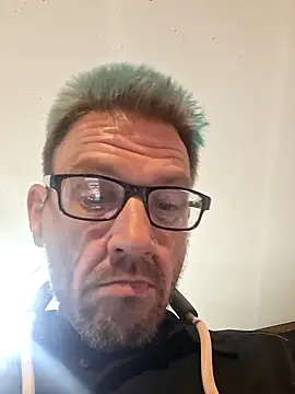 gettinit2wice online show from March 19, 2026, 9:02 am