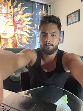 Snapshot of Jaxxon_ chatting on July 1, 2026, 9:36 pm Jaxxon online show from July 1, 2026, 9:36 pm