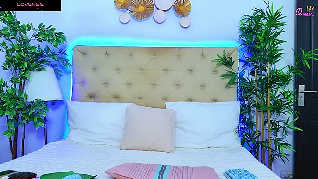 DaliyaArabian online show from March 25, 2026, 1:17 pm