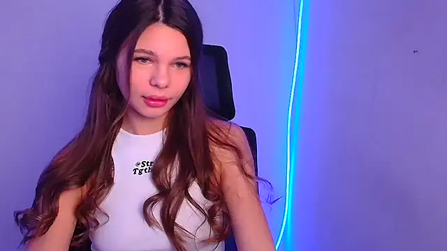 Snapshot of Hanna_Way chatting on January 20, 2025, 6:42 am Hanna Way online show from January 20, 2025, 6:42 am