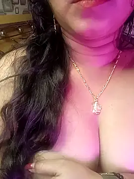 Snapshot of ella_mariya chatting on January 1, 2025, 9:09 pm ella mariya online show from January 1, 2025, 9:09 pm