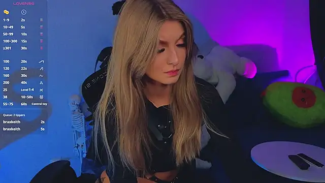 Snapshot of Saillise chatting on March 13, 2025, 1:43 am Saillise online show from March 13, 2025, 1:43 am