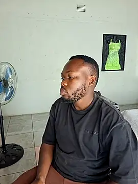 LaughRiotX online show from November 14, 2025, 9:41 am