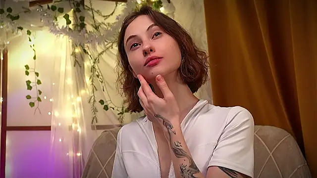 Devilina V online show from January 25, 2025, 5:40 pm