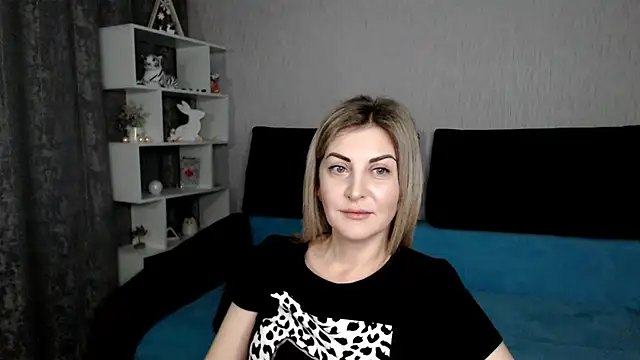 Amelia Harper online show from January 21, 2025, 6:02 pm