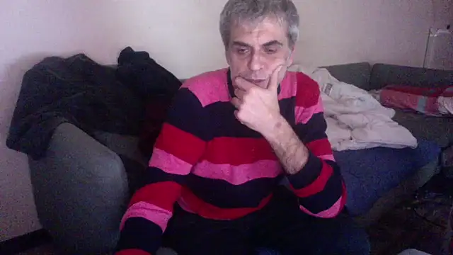 Snapshot of skossa777 chatting on December 18, 2024, 10:40 am skossa777 online show from December 18, 2024, 10:40 am