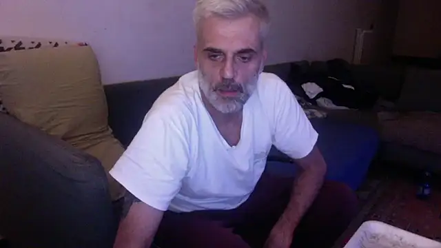 Snapshot of skossa777 chatting on October 5, 2025, 6:17 pm skossa777 online show from October 5, 2025, 6:17 pm