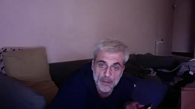 Snapshot of skossa777 chatting on October 27, 2025, 11:58 am skossa777 online show from October 27, 2025, 11:58 am