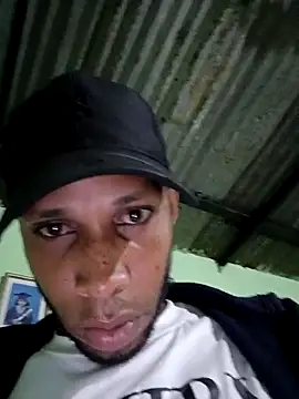 Snapshot of Sur1711 chatting on February 1, 2026, 2:10 am Sur1711 online show from February 1, 2026, 2:10 am