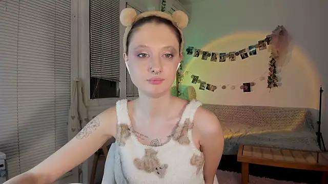 Jenny darling love online show from January 29, 2025, 10:01 pm