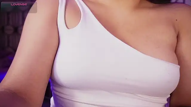 Sophia wilsonn  online show from January 7, 2026, 11:12 am